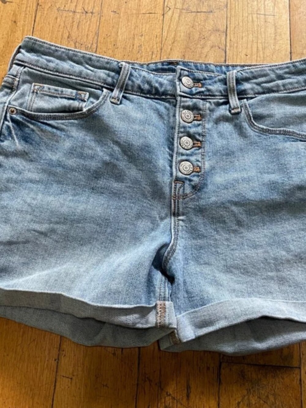 Old Navy light-wash denim shorts